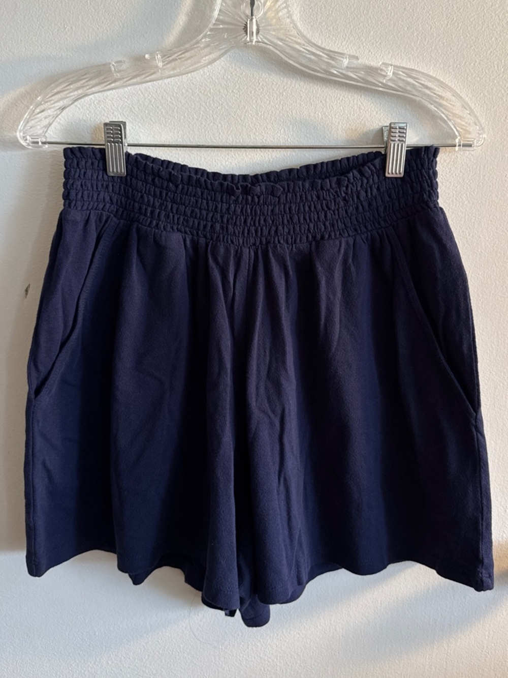 DownEast Women’s 100% Cotton Navy High-Waist Pull On Smocked Shorts NWT Size M